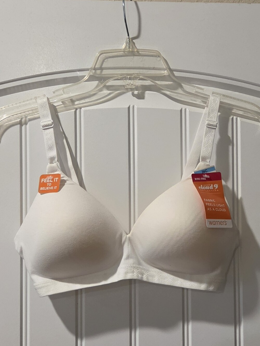 Warner's Cloud 9 Light Feel Cream Wireless Bra